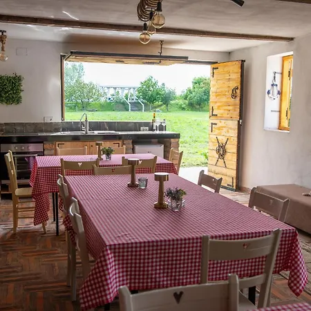 Carska Oaza Lukino Selo