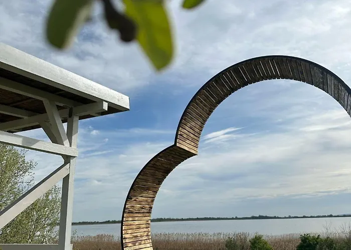 Carska Oaza Дом отдыха *